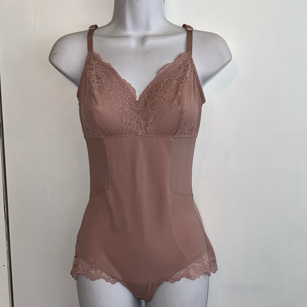 Red Hot by Spanx lace detailed shapewear. Medium